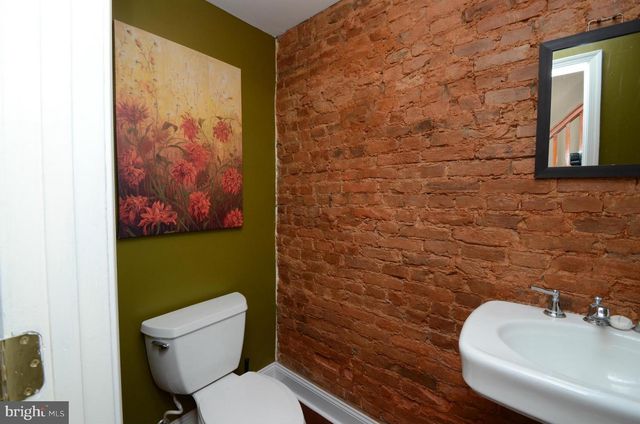 3131 ELLIOTT ST, Baltimore, MD 21224