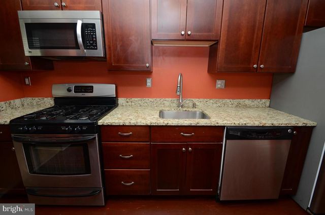 3131 ELLIOTT ST, Baltimore, MD 21224
