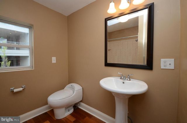 3131 ELLIOTT ST, Baltimore, MD 21224