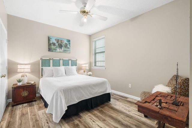 12604 Pegasus Drive, Willis, TX 77318