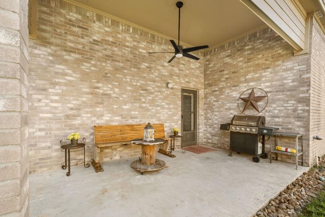 12604 Pegasus Drive, Willis, TX 77318