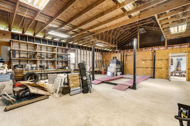 12604 Pegasus Drive, Willis, TX 77318