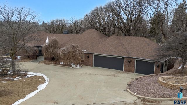 1200 E Tomar Rd Road, Sioux Falls, SD 57105