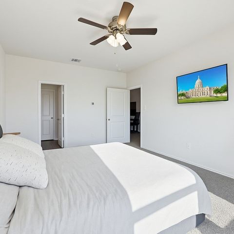 11216 Ponderosa Trail, Aubrey, TX 76227