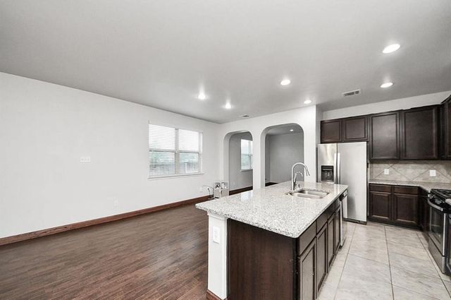 17031 Iver Ironwood Trail, Richmond, TX 77407