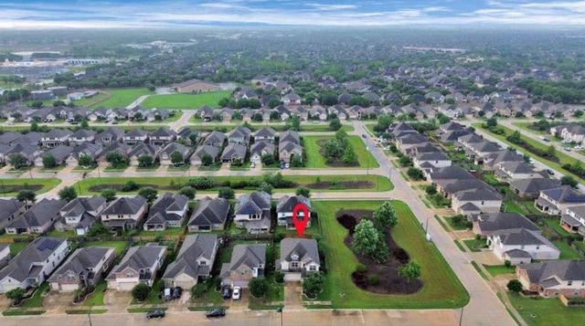 17031 Iver Ironwood Trail, Richmond, TX 77407