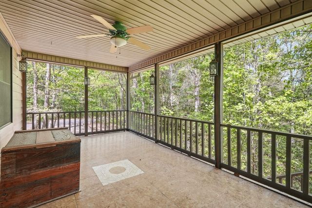 170 High Ridge Road, Young Harris, GA 30582