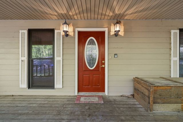 170 High Ridge Road, Young Harris, GA 30582