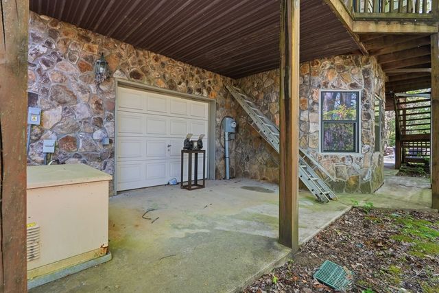 170 High Ridge Road, Young Harris, GA 30582