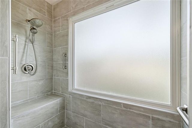 212 Shannon Drive, Woodstock, GA 30188