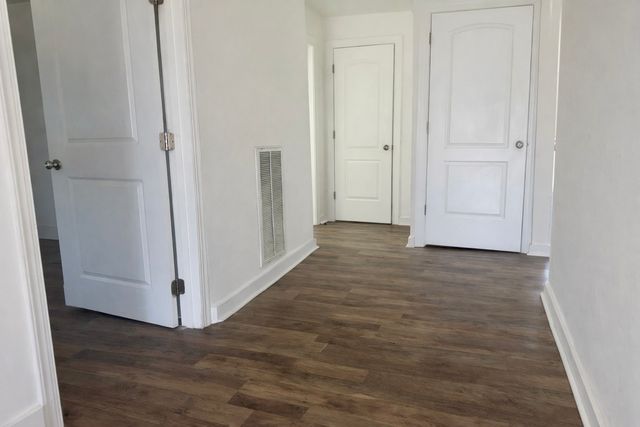 1117 S Glade St, S, Columbia, TN 38401