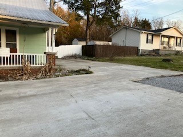 315 Cornwell Ave, Watertown, TN 37184