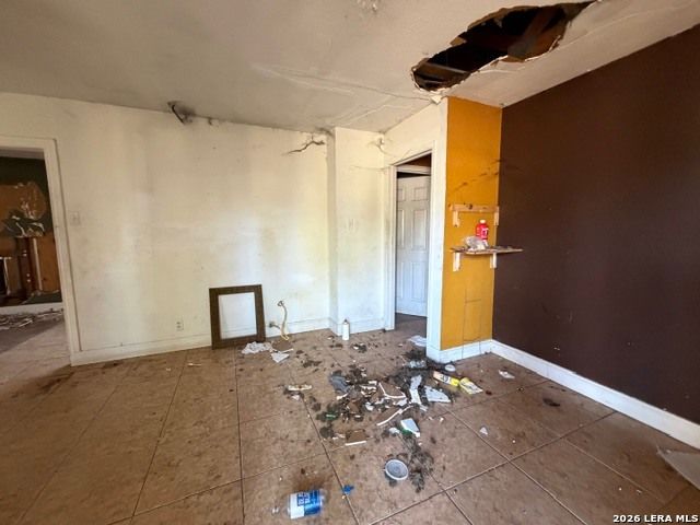 147 Joe Blanks, San Antonio, TX 78237