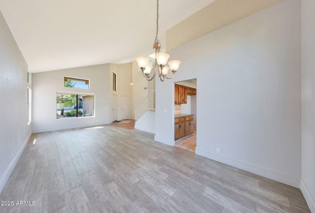 2126 E Escuda Road, Phoenix, AZ 85024