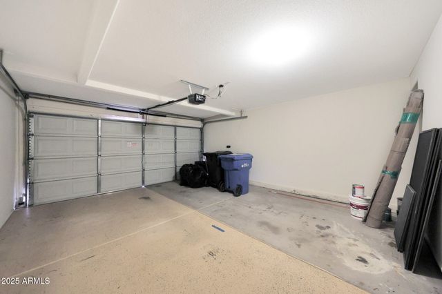 2126 E Escuda Road, Phoenix, AZ 85024