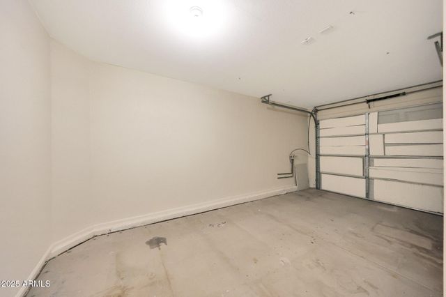 2126 E Escuda Road, Phoenix, AZ 85024