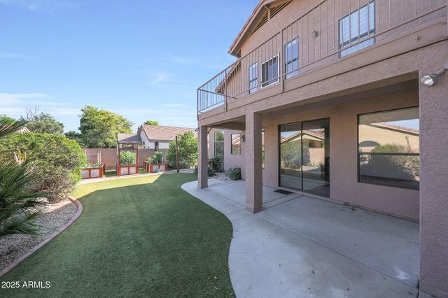 2126 E Escuda Road, Phoenix, AZ 85024