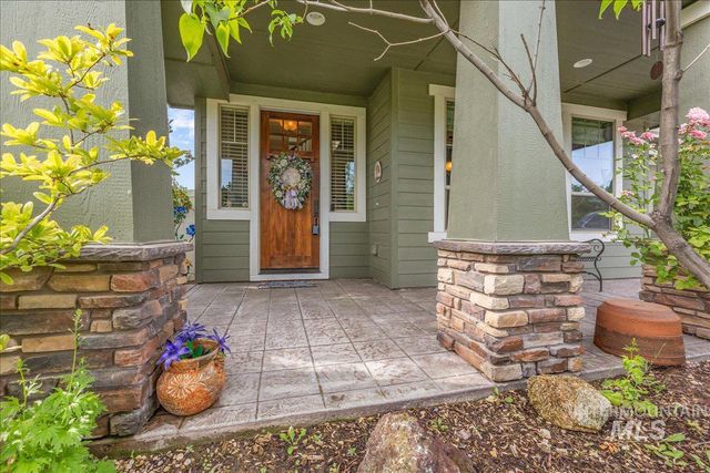 12621 S Carriage Hill Way, Nampa, ID 83686