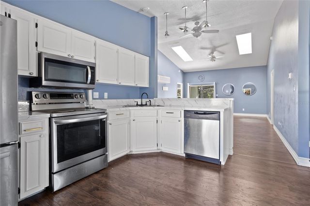 4942 EDEN VIEW COURT, Orlando, FL 32810