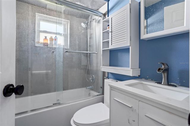 4942 EDEN VIEW COURT, Orlando, FL 32810