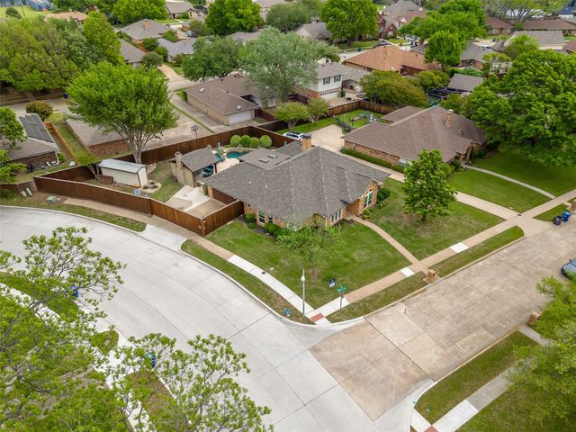 2516 Pepper Tree Circle, Mckinney, TX 75072