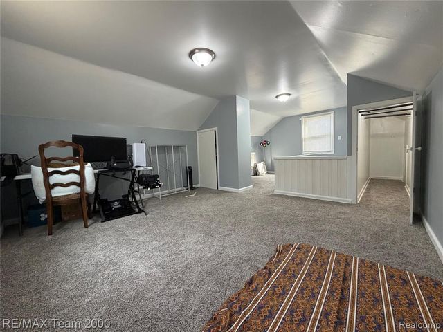 8107 Artesian Street, Detroit, MI 48228