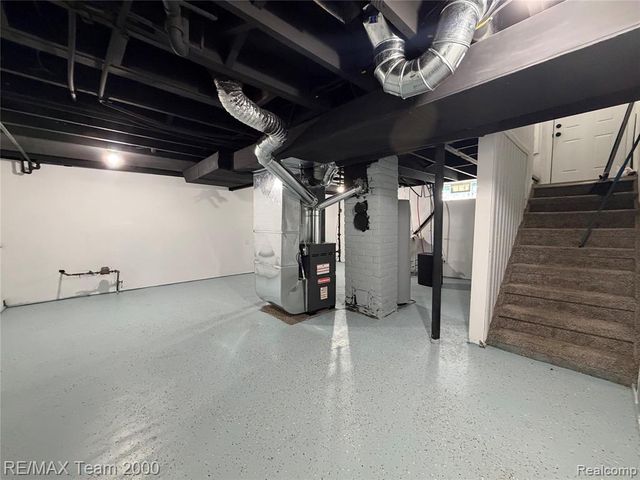 8107 Artesian Street, Detroit, MI 48228