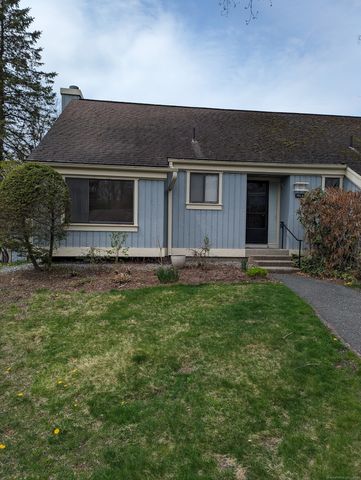 953 Heritage Village A, Southbury, CT 06488