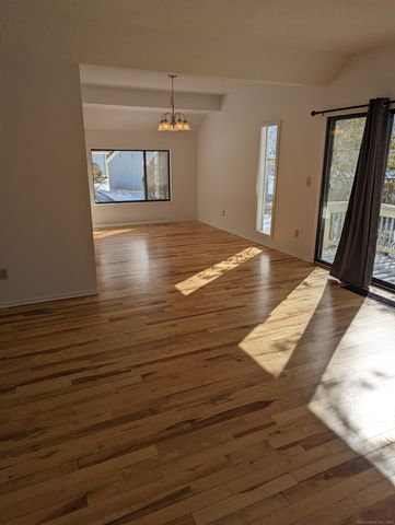 953 Heritage Village A, Southbury, CT 06488