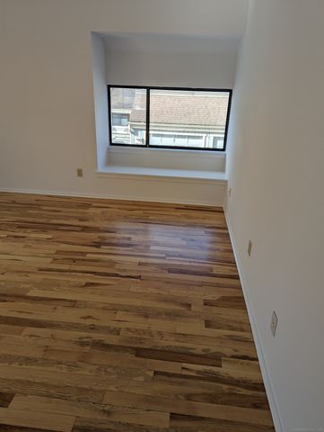 953 Heritage Village A, Southbury, CT 06488