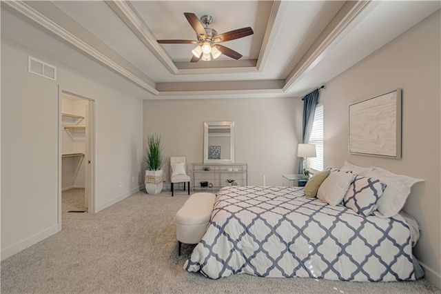 21425 W 47th Terrace, Shawnee, KS 66218