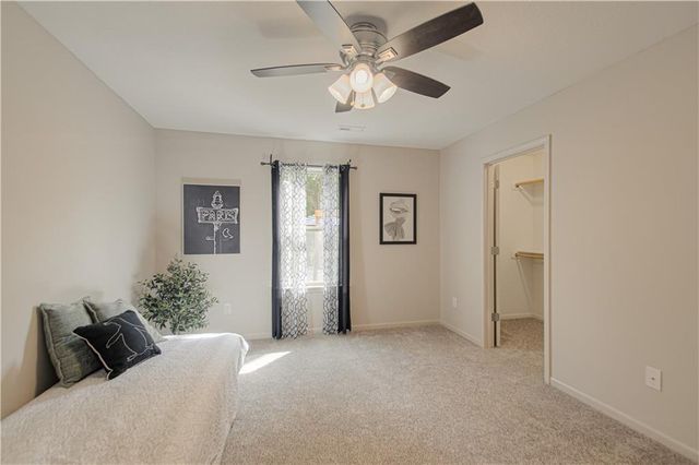 21425 W 47th Terrace, Shawnee, KS 66218