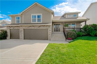 21425 W 47th Terrace, Shawnee, KS 66218