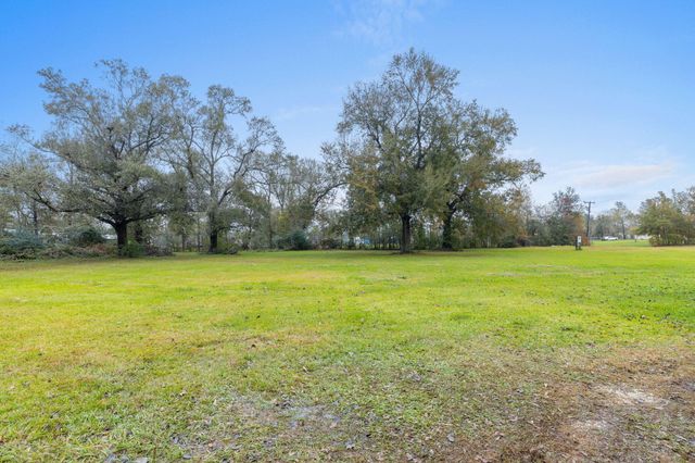 249 Carter Rd, Ragley, LA 70657