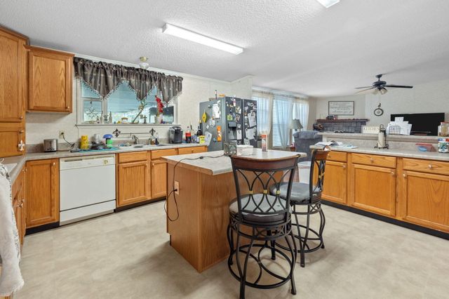 249 Carter Rd, Ragley, LA 70657