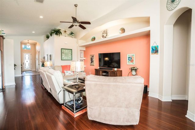 562 BIMINI BAY BOULEVARD, Apollo Beach, FL 33572