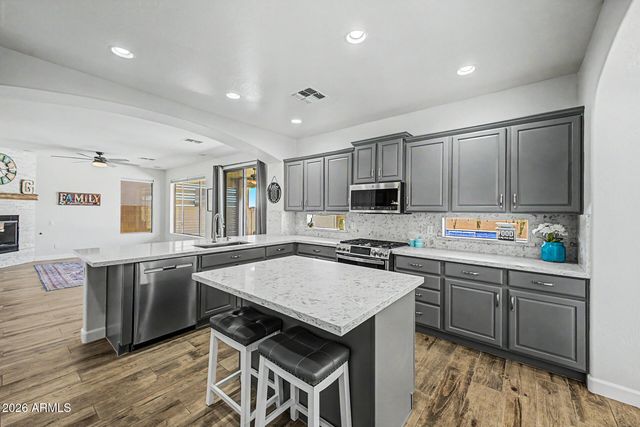 27314 N 62ND Lane, Phoenix, AZ 85083