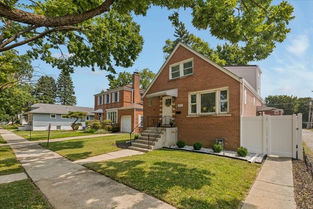 4031 Park Avenue, Brookfield, IL 60513