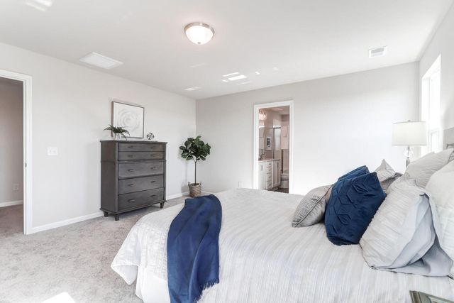 4037 Lemon Grass Lane, Ravenel, SC 29470