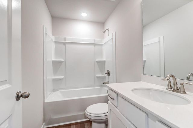 4037 Lemon Grass Lane, Ravenel, SC 29470