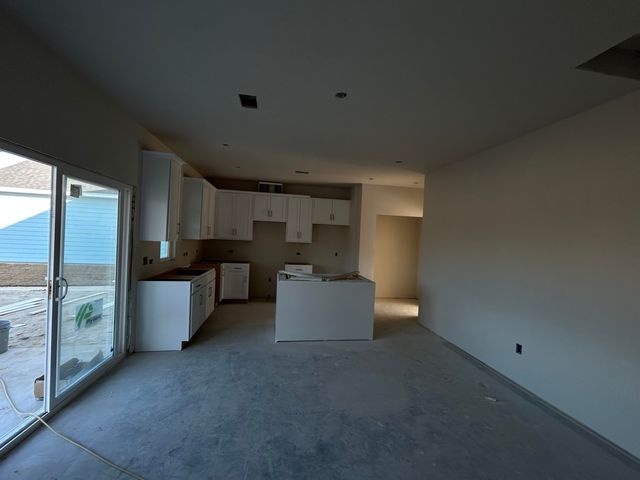 4037 Lemon Grass Lane, Ravenel, SC 29470