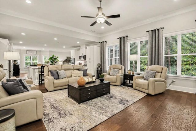 22 VINERY Court, Sharpsburg, GA 30277