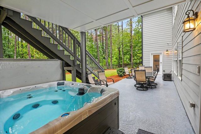 22 VINERY Court, Sharpsburg, GA 30277