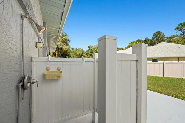 1948 SPRUCE CREEK LANDING, Port Orange, FL 32128