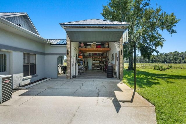 1948 SPRUCE CREEK LANDING, Port Orange, FL 32128