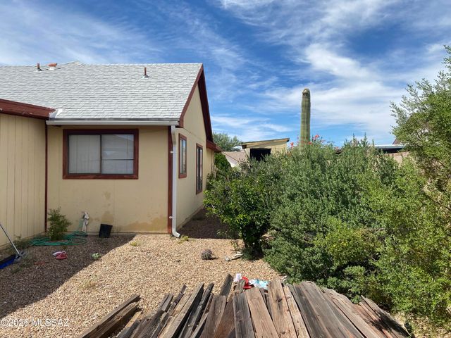 2771 W Calle De Dalias, Tucson, AZ 85745