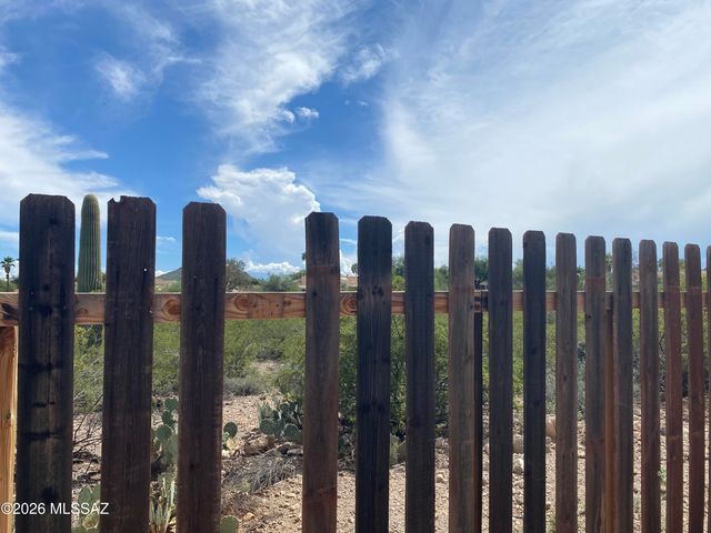 2771 W Calle De Dalias, Tucson, AZ 85745