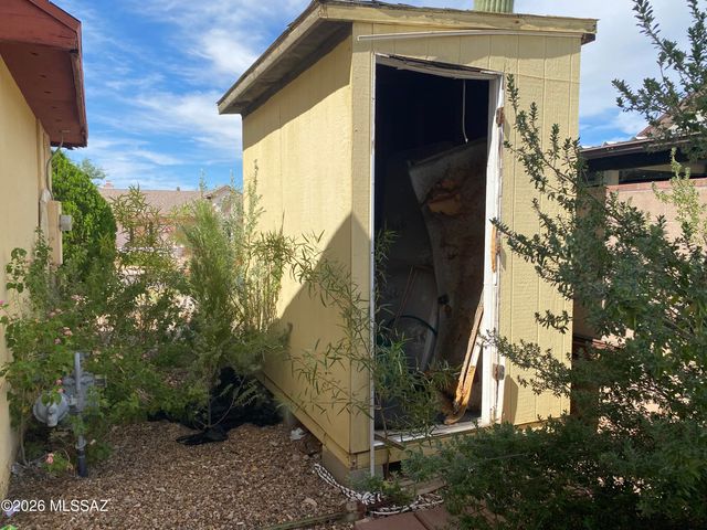 2771 W Calle De Dalias, Tucson, AZ 85745