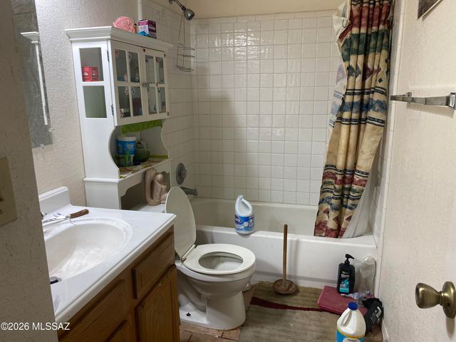 2771 W Calle De Dalias, Tucson, AZ 85745