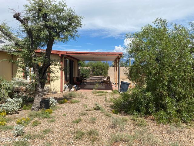 2771 W Calle De Dalias, Tucson, AZ 85745